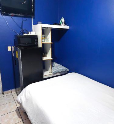 Hermosillo Apartamento | Habitacion 11 independiente con mucha privacidad ,cerca del consulado , CAS , a 200 mts del vado del rio