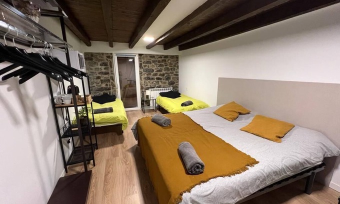 Biescas Casa | Habitacion para 4 personas centro de Biescas