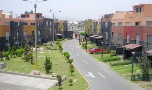 Ate Casa | Habitaciones con todos los servicios en Lima Este a 1 cuadra del Banco de Crédito Sede Central