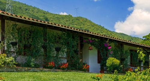 Toro Casa | Hacienda La Tulia Eco Hotel