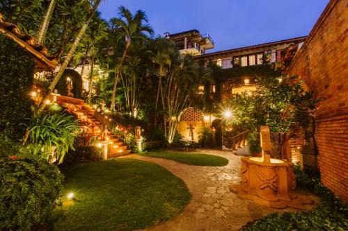 Centro de Puerto Vallarta Hotel | Hacienda San Angel
