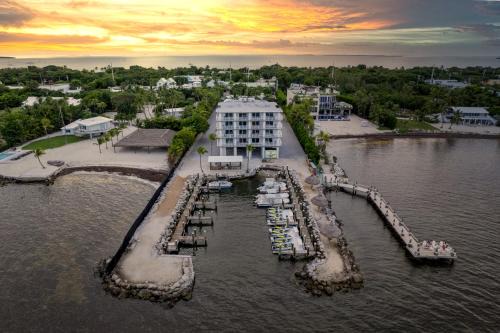 Islamorada Hotel | Hadley Resort and Marina