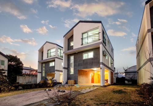 Pyoseon Casa | Haevichi Private Pension
