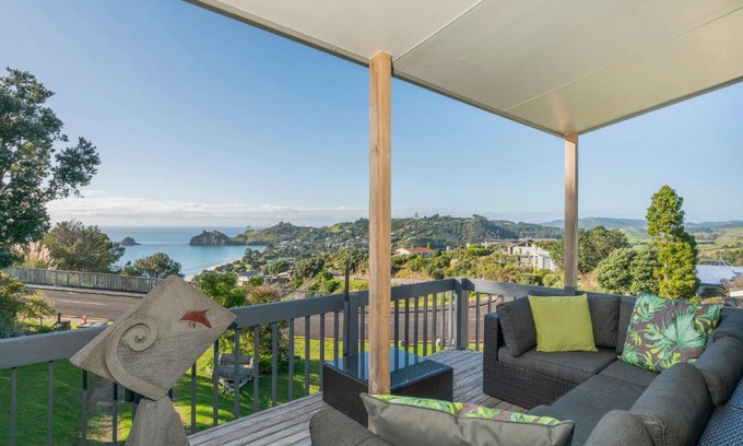 Hahei Casa | Hahei Horizon - Hahei Holiday Home