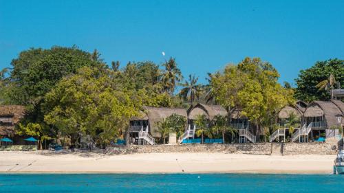 Mushroom Bay Complejo | Hai Tide Beach Resort