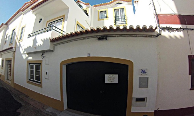 Zambujeira do Mar Hostal | Hakuna Matata Hostel