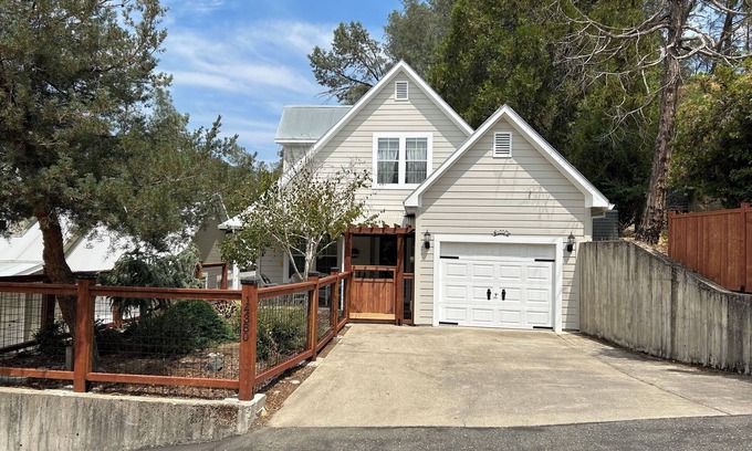 Amador City Casa | Halcyon House, su escapada privada en la región vinícola de California.
