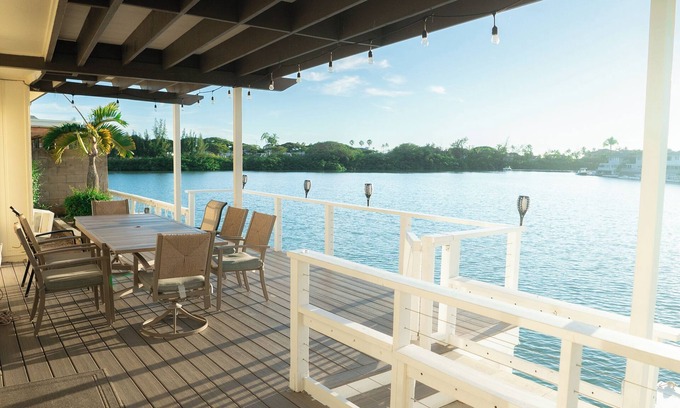 Portlock Casa | Hale Kai Lily - Waterfront Hawaiian Getaway