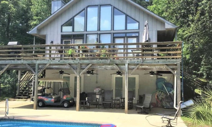 Semora Casa | Hale Waioli on Hyco Lake