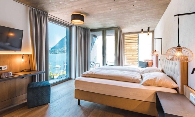 Pertisau Casa | Half board with short stay Achensee SeeblickSU - Seehotel Einwaller