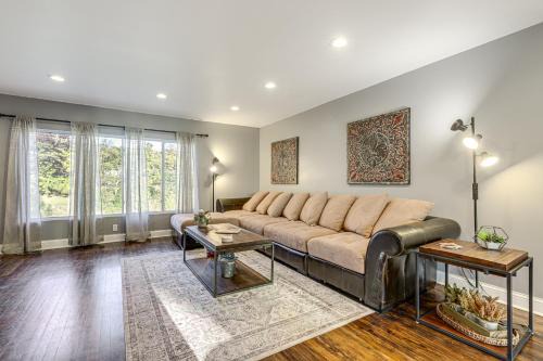 Petersburg Casa | half Mi to Creation Museum Home with Large Yard!