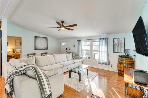 Altoona Casa | Half-Mi to Lakemont Park Family-Friendly Home!