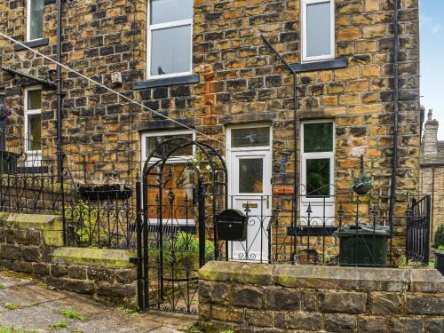 Haworth Casa | Half Pint Cottage