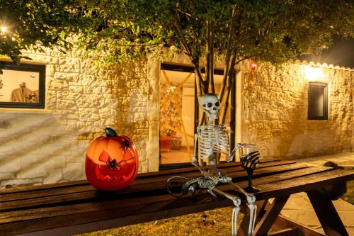 Murles Casa | Halloween Ô Jacuzzi du Mazet