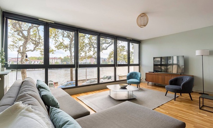 5th Arrondissement Apartamento | Hamac Suites - Quai des étroits - Vue sur Saône