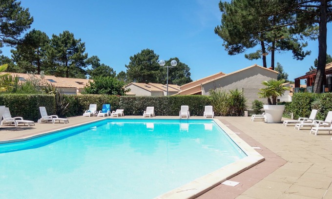 Les Mathes Apartamento | Hameau de Talaris by Interhome