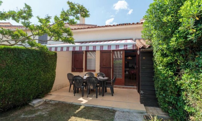 Vaux-sur-Mer Casa | Hameau des Flots by Interhome