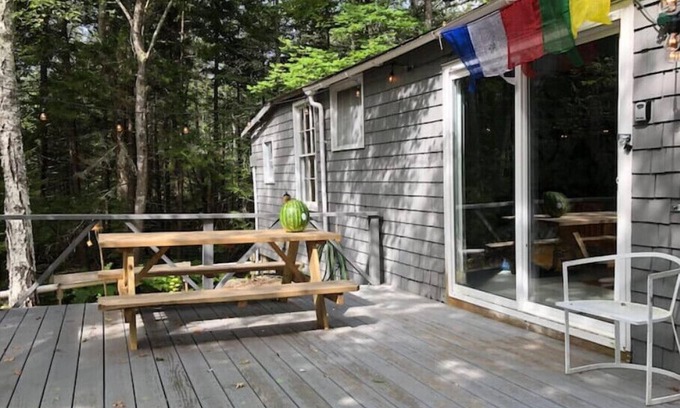 Phippsburg Cabina | Hamlet: Classic Camp Steps from Small Point beach