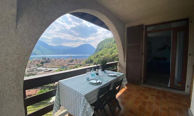 Porlezza Apartamento | Hammer House