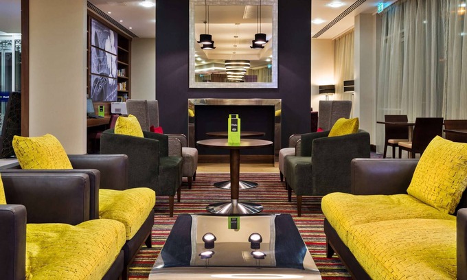 Luton Hotel | Hampton by Hilton London Luton Airport
