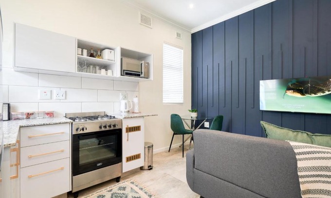 Windermere Apartamento | Hampton Collection - Contemporary 3 Sleeper Apartment with Pool