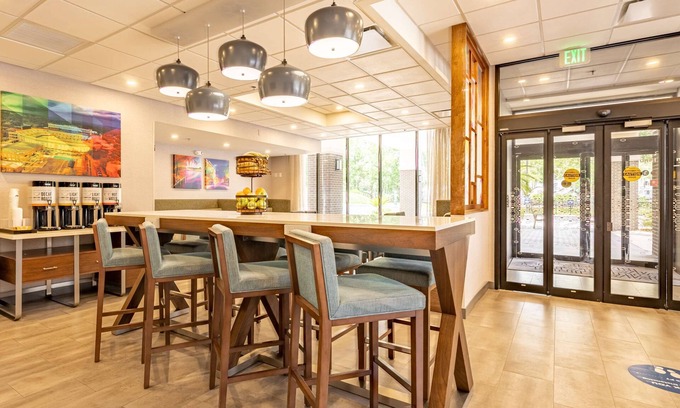 Gainesville Hotel | Hampton Inn Gainesville