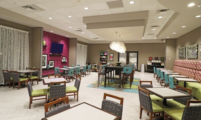 Kearney Hotel | Hampton Inn Kearney
