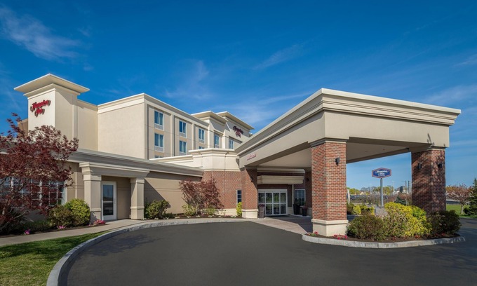 Pawtucket Hotel | Hampton Inn Pawtucket