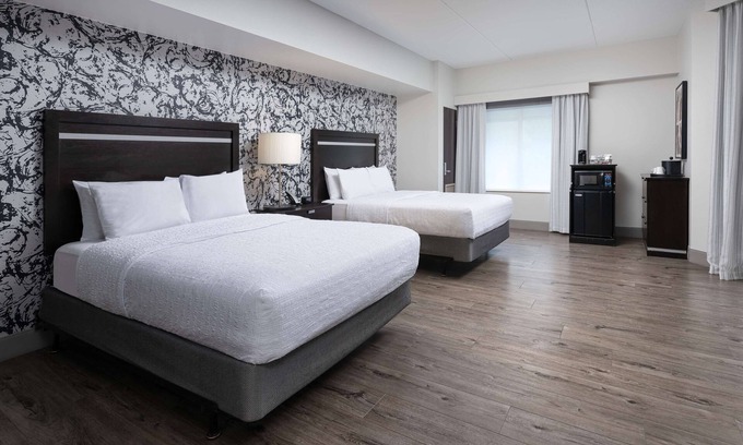 Downtown Chattanooga Hotel | Hampton Inn & Suites Chattanooga/Downtown