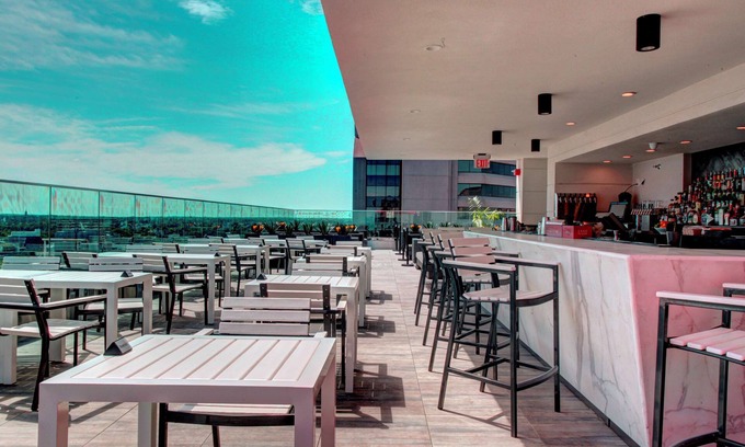City Center Hotel | Hampton Inn & Suites Richmond - Downtown