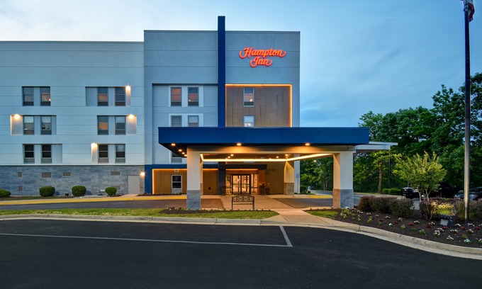 Woodbridge Hotel | Hampton Inn Woodbridge