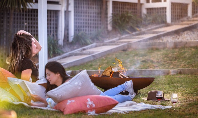 Coles Bay Casa | Hamptons Hideaway - Freycinet Holiday Houses