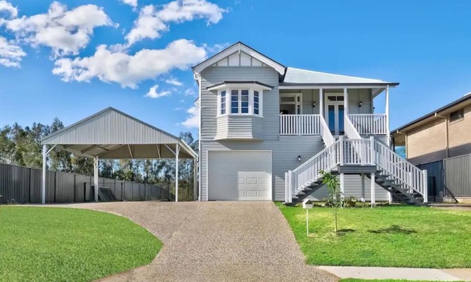 Burrum Heads Casa | Hamptons House