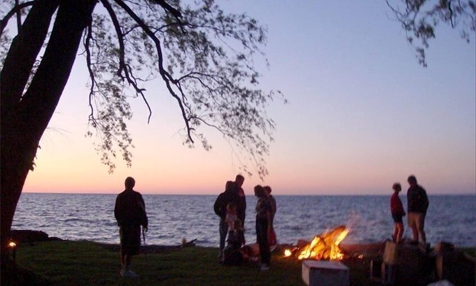 Town of Yates Cabaña | Hamptons Norte - Cottage Sereno en el hermoso lago Ontario