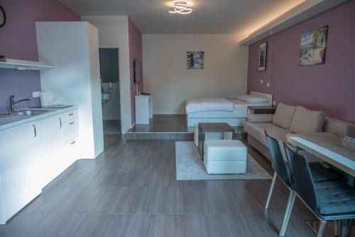 Siska District Apartamento | Hana - Apartments