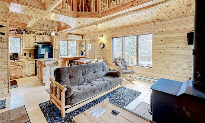 Presque Isle Casa | Hand-Built, Waterfront Log Home w/ Wood Stove, Firepit, Boat Landing & Boats!