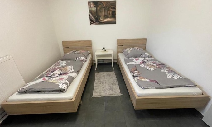 Essenbach Apartamento | Handwerkerwohnung KG Sutterain