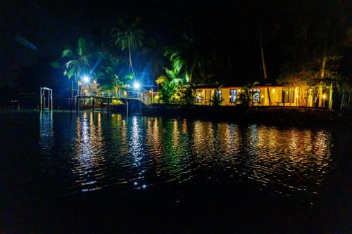 Tonse West Casa | Hangout Resort