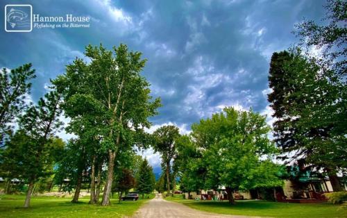 Darby Cabina | Hannon House