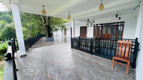 Peradeniya Casa | Hanthana Luxury Homestay