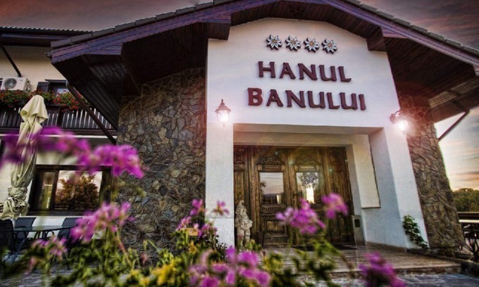 Crasna Cama Y Desayuno | Hanul Banului