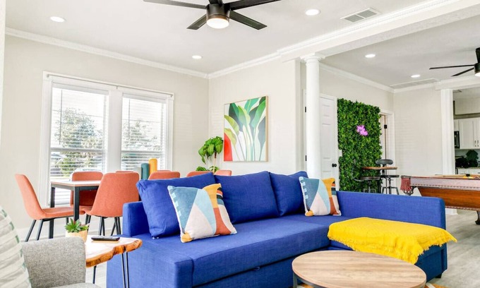Clearwater Casa | Happy 4/3 Clearwater Home, Close to Beach