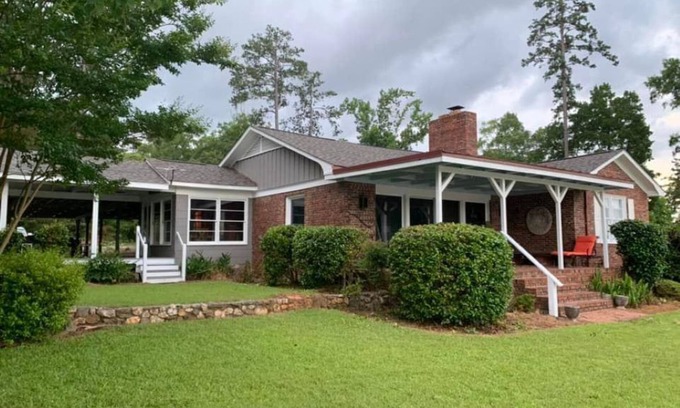 Lake Murray of Richland Casa | Happy Day at Lake Murray - Rare Covered Dock