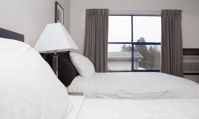 Burnaby Hotel | Happy Day Inn
