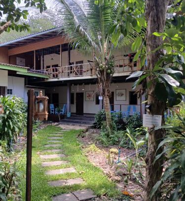Ko Kood Casa | Happy Days Guest House