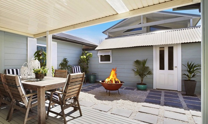 Patonga Casa | Happy Daze By Coast Holidays