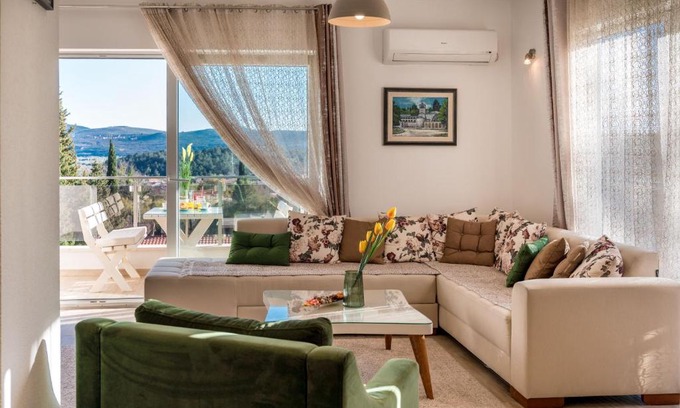 Mrcevac Apartamento | HAPPY HOME
