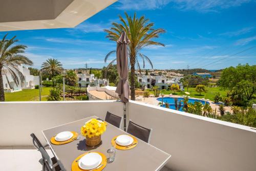Alpouvar Apartamento | Happy House in Clube Albufeira