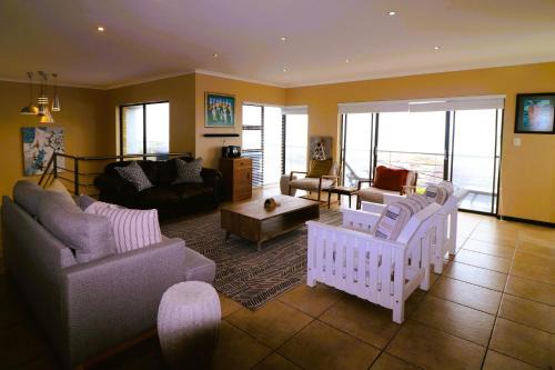 Struisbaai Casa | Happy Tides Main House