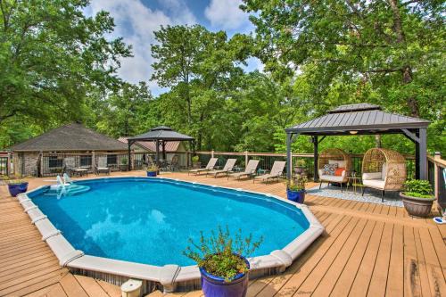 Emory Casa | Happy Trails Hideout with New Bunk House and Hot Tub!